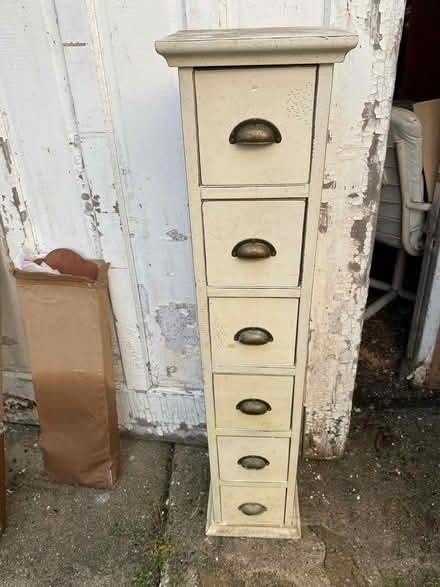 Photo of free Tall cabinet 6 drawers (New Rochelle) #1