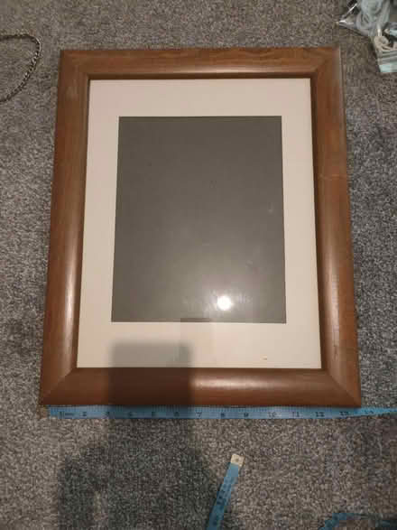 Photo of free 6x wooden frames (SG6) #2