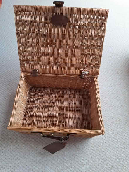 Photo of free Wicker basket/hamper Badger Farm (Badger Farm) #2