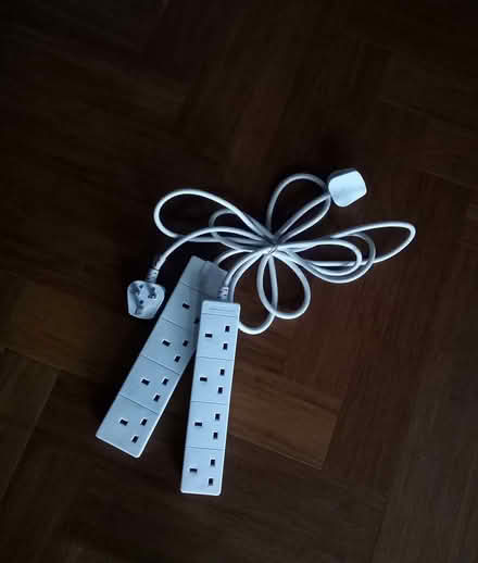 Photo of free 2 extension leads (Marsh Farm LU3) #1