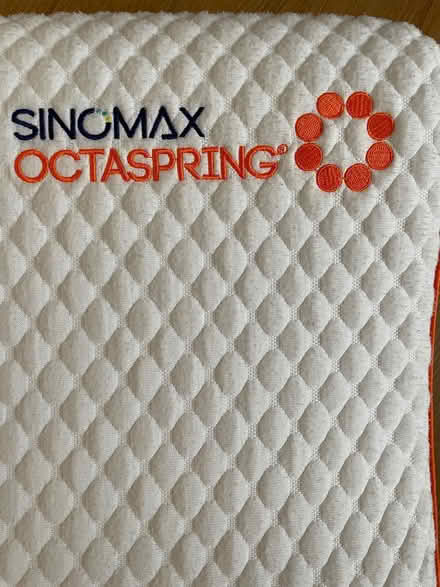 Photo of free Pillow (CR2) #4