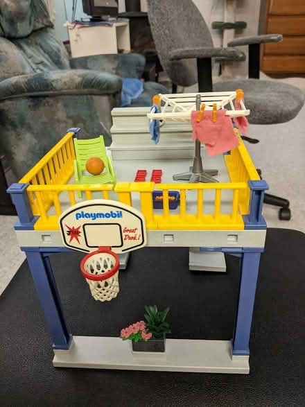 Photo of free Playmobil Miniature House (Inglewood area, Edmonton) #3