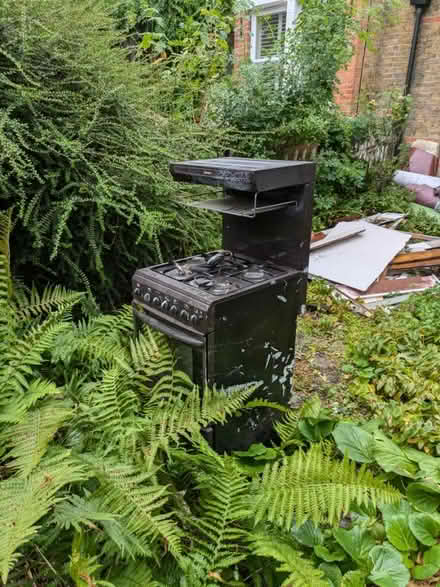 Photo of free Old metal oven SE26 (Sydenham) #1