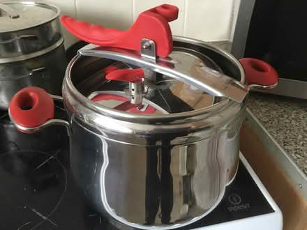 Photo of free Pressure cooker (birtley Dh31lw) #1