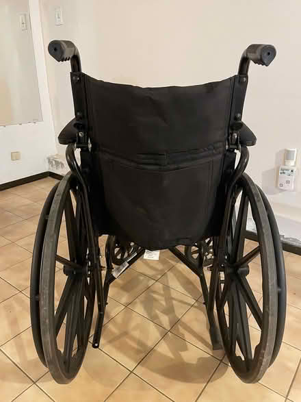 Photo of free Wheelchair (Bloor Lansdowne) #3
