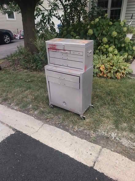 Photo of free Tool chest (SE Aurora) #1