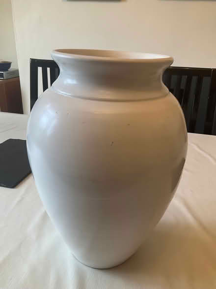 Photo of free Large cream ceramic vase (Bear Flat) #3