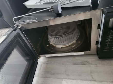 Photo of free microwave (E8) #2