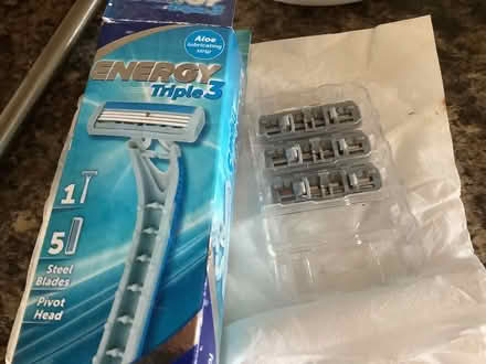Photo of free 3 unused blades for a energy triple 3 (Brampton S40) #1