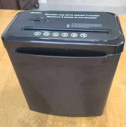 Photo of free Paper Shredder (Hampton) #1