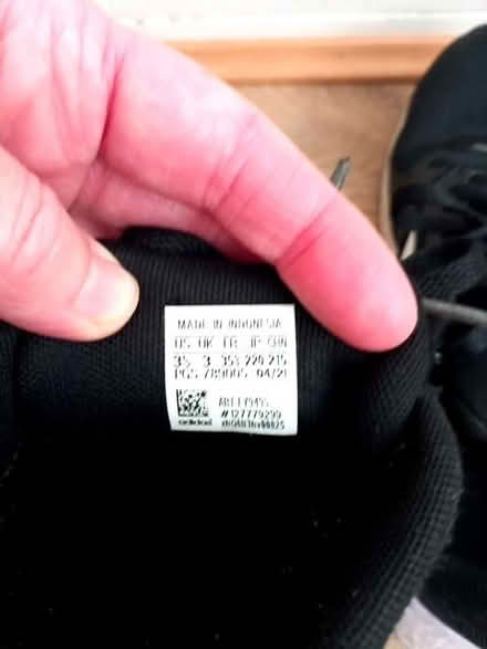 Photo of free Kids Adidas trainers size junior 3 (Wivenhoe CO7) #2
