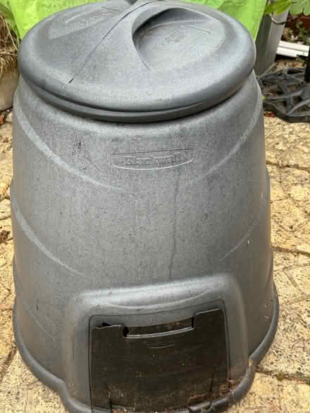 Photo of free Compost bin with lid (Hillhead TQ5) #1