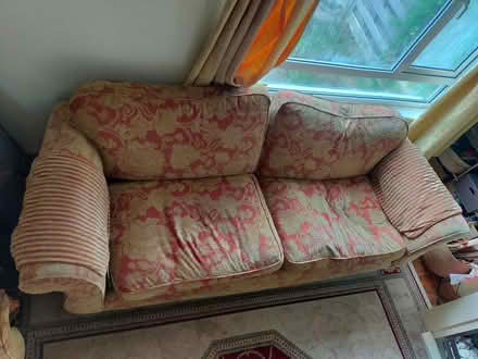 Photo of free Settee and two chairs (Knucklas LD7) #2