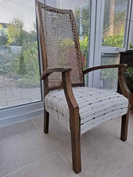 Photo of free Small chair (Thatcham RG18) #3