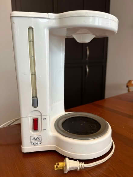 Photo of free Tea/coffee maker (Bristol and Hurontario) #1