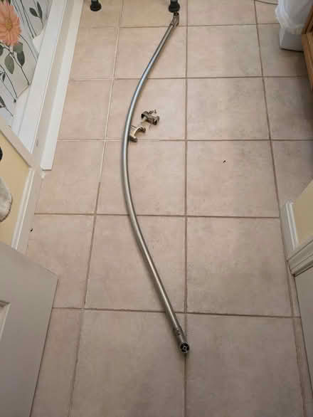 Photo of free Curved Shower Bar and hardware (Pawtucketville / Lowell) #1