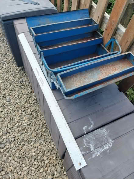 Photo of free Metal fold-out tool box (Edge GL6) #2