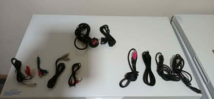 Photo of free Various cables (Greaves LA1) #1