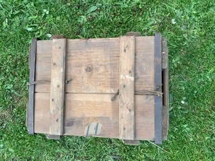 Photo of free Vintage wine crate (Tonbridge) #2