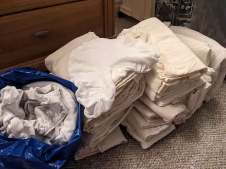 Photo of free flat single bedsheets and covers (Don Mills and Steeles) #1