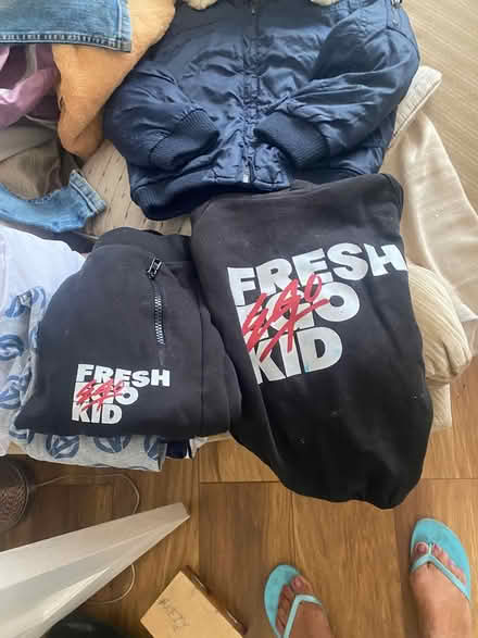 Photo of free Be Td clothes 4-6 yrs (Norbury) #3