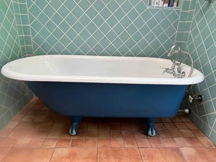 Photo of free clawfoot tub in good condition (Woodacre flats) #1