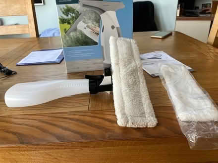 Photo of free Cordless window vacuum cleaner (Southdown) #4
