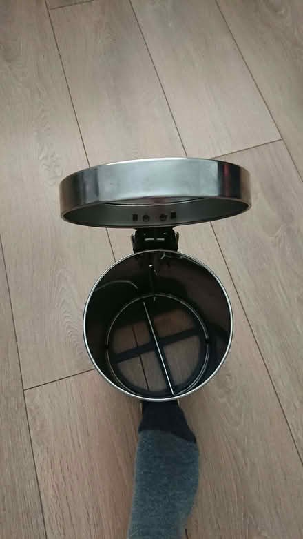 Photo of free Metallic pedal bin (New Barnet EN5) #2