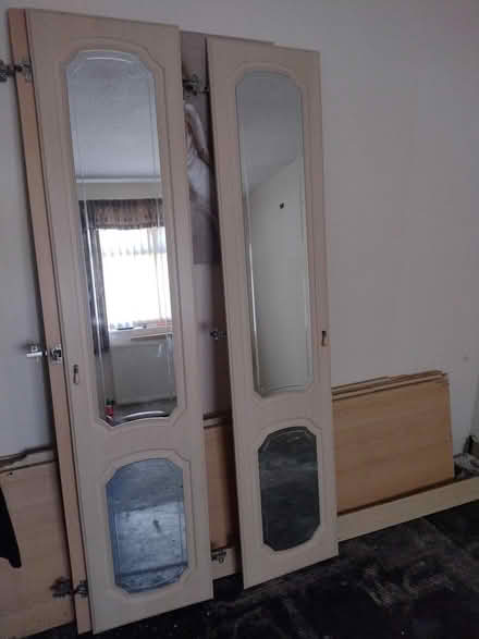 Photo of free 4x Mirrored Wardrobe Doors plus (Reddish Vale) #2