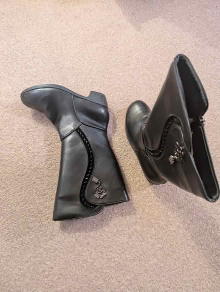 Photo of free shoe (Bolton, BL1 area) #1