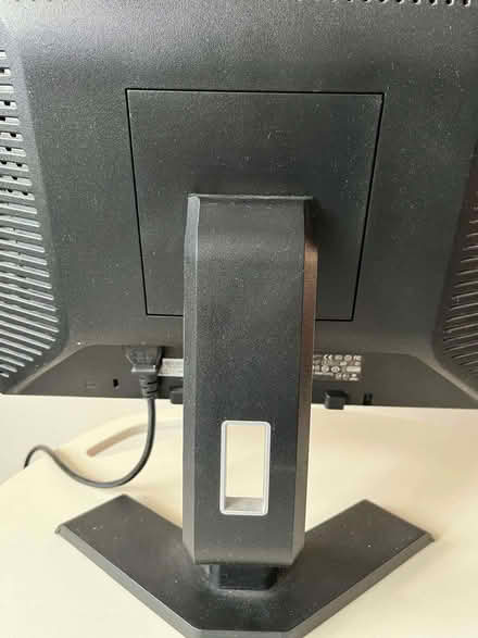 Photo of free Dell PC monitor (Kenilworth CV8) #3