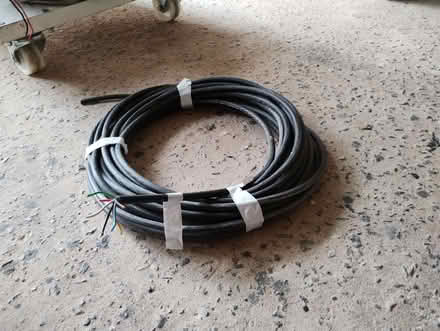Photo of free 7-core flexible cable (Southport PR9) #1