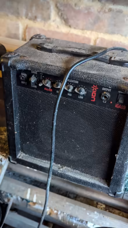 Photo of free Guitar Amp (CT10) #1