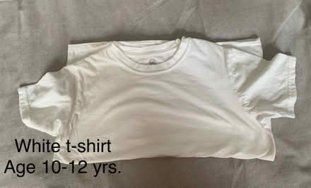 Photo of free School clothing (SY2) #2