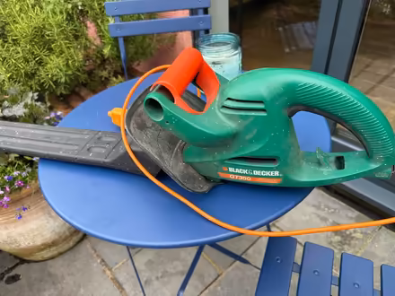 Photo of free B&D Hedge trimmer (Camberley GU15) #3