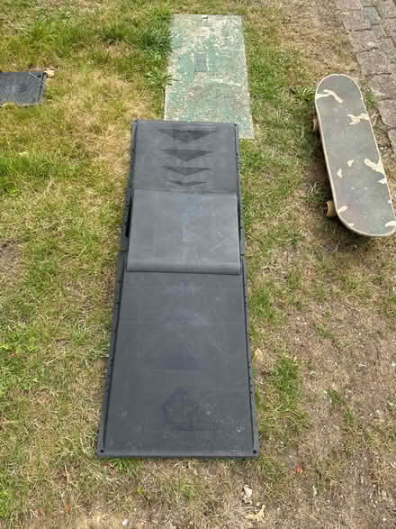 Photo of free Skate board ramp (Weybridge, KT13) #3