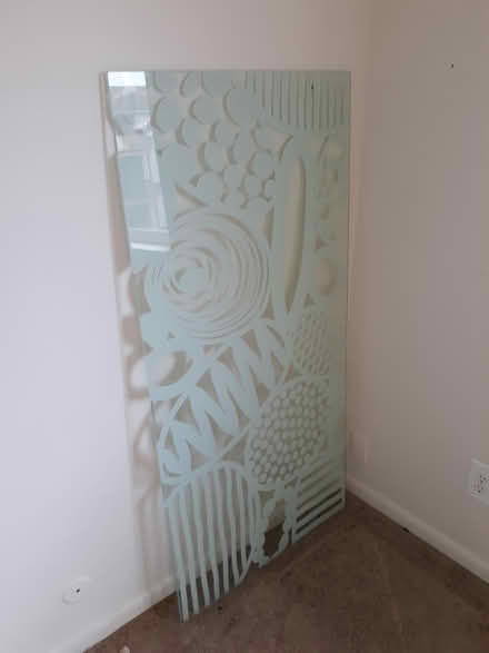Photo of free Glass topper (48108) #1