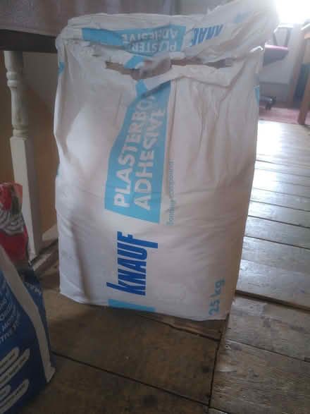 Photo of free knauf plasterboard adhesive (Yarnton OX5) #1