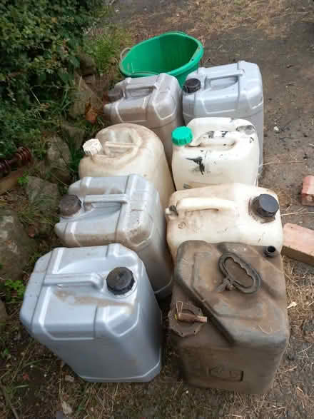 Photo of free Containers (Farden SY8) #1