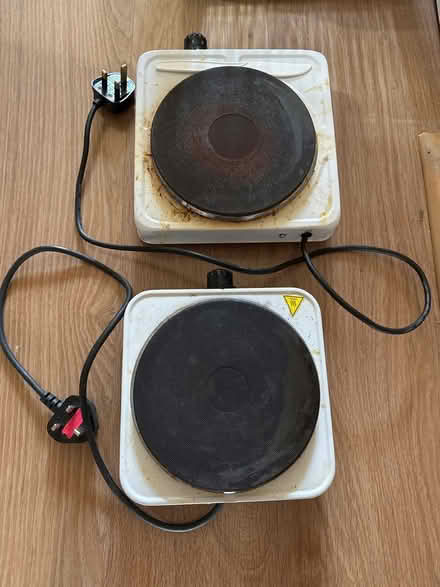 Photo of free 2 x electric rings (Eastbourne BN22) #1