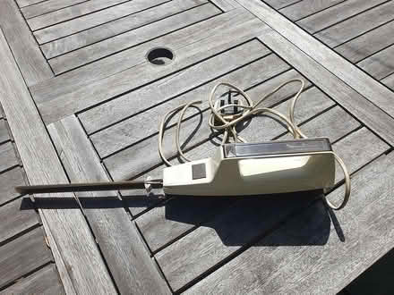 Photo of free Electric Bread\ Carving knife (Lichfield, Trent Valley Road) #1