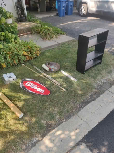 Photo of free Cleaning out the garage (SE Aurora) #1