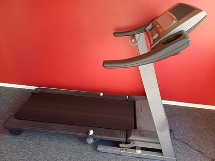 Photo of free Treadmill (Hemel hempstead) #2