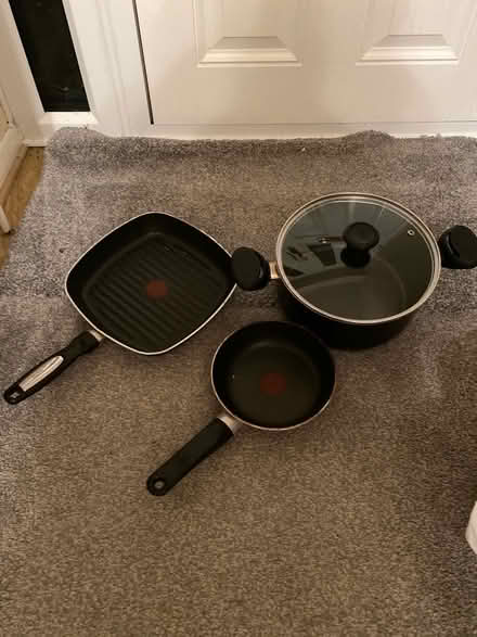 Photo of free Tefal pans (Warboys) #1