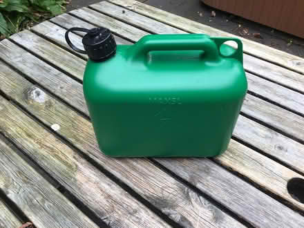 Photo of free 5Ltrs Unleaded Fuel Can (Torquay) #1