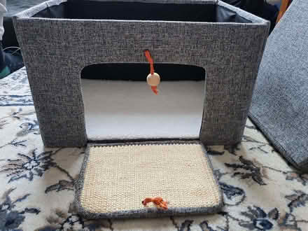 Photo of free Kitten box (Strawberry Hill TW2) #1