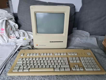 Photo of free Macintosh classic (Camden Town NW1) #1