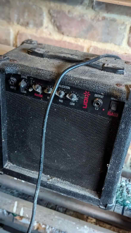 Photo of free Guitar Amp (CT10) #2