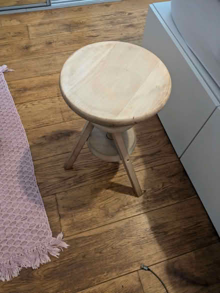 Photo of free Stool (Hove BN3) #1