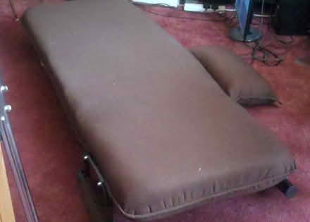 Photo of free chair/lounger/bed (stirchley B30) #1